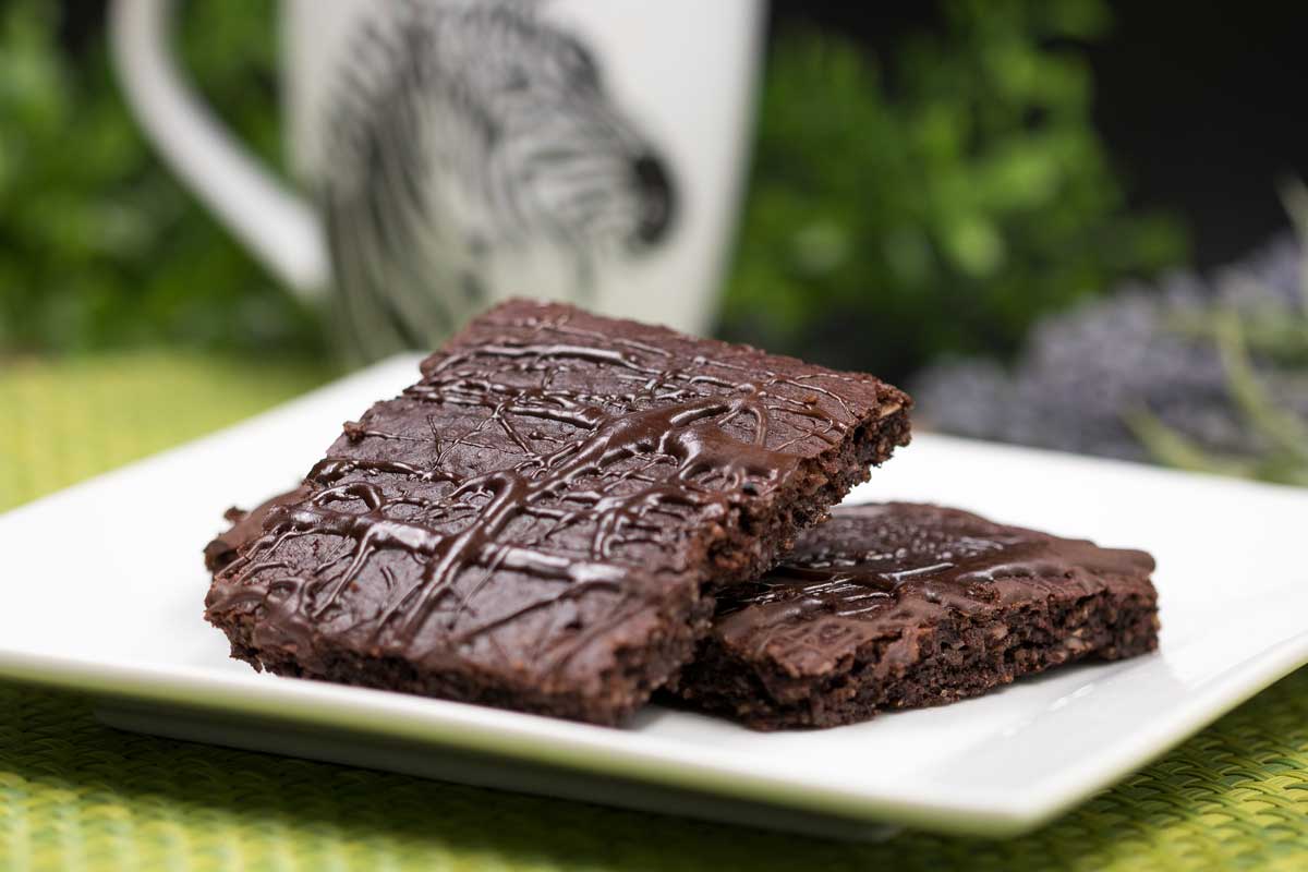 Die Brownies sind lecker und ohne Zucker, ohne Mehl und ohne Kohlenhydrate!